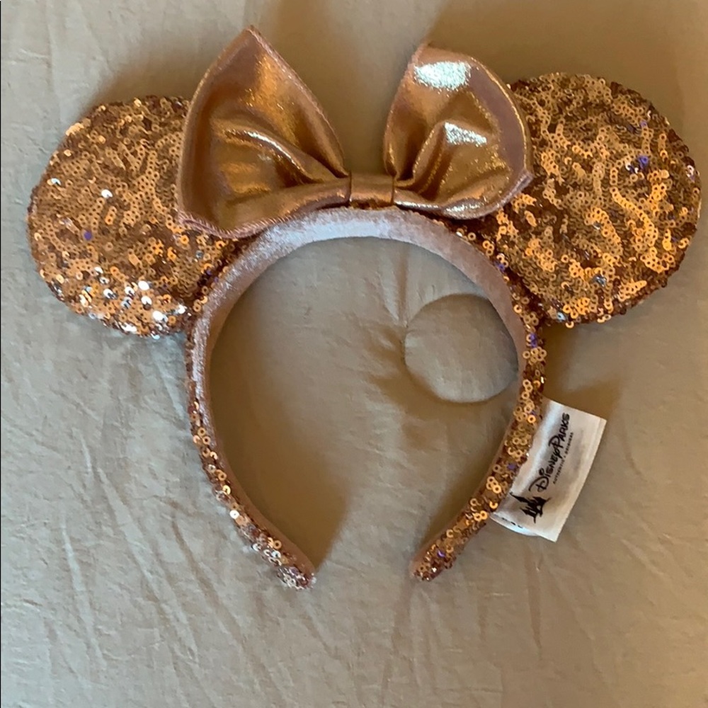 Rose Gold Minnie Mouse ears